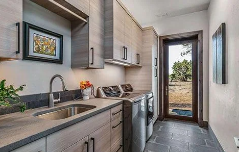 A professional cabinet designer from DRCC is designing a 2025 green kitchen in Central Oregon.
